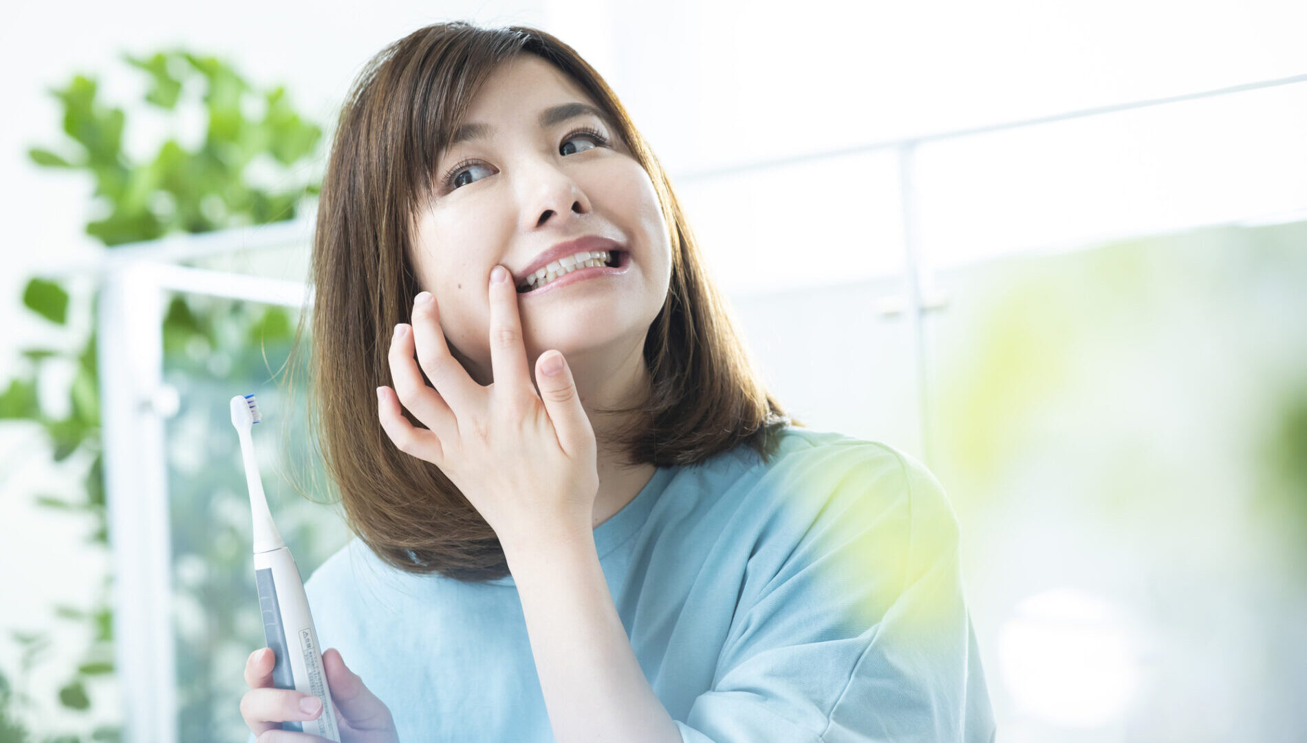 審美治療のやりすぎで後悔？ナチュラル志向への回帰が進む理由