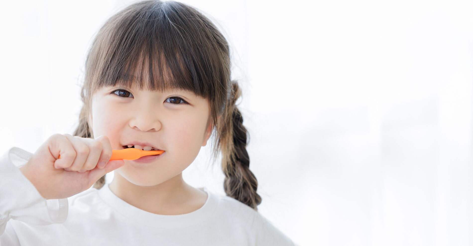 子どもの歯を守る！家族で実践する虫歯予防とブラッシングのコツ