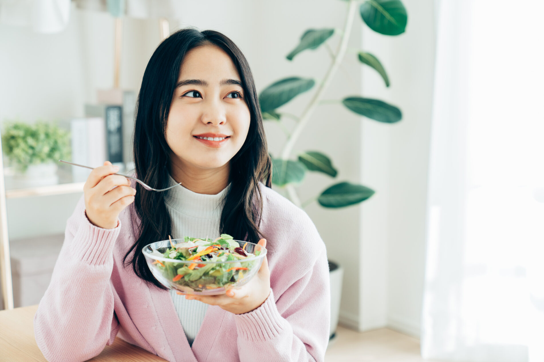 ホワイトニング後の色戻りを防ぐ！アフターケアと食生活のヒント