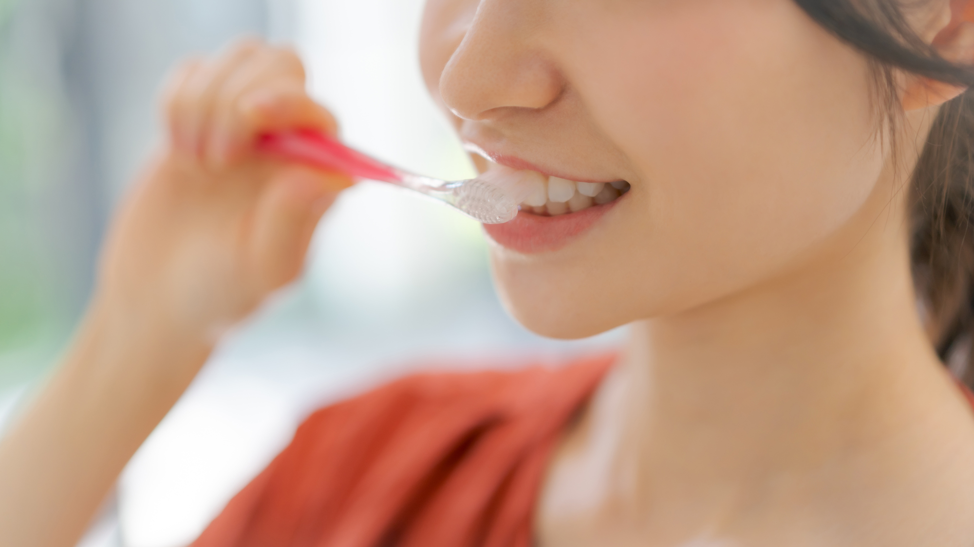 歯を磨いても虫歯になる人、ならない人の違いとは？