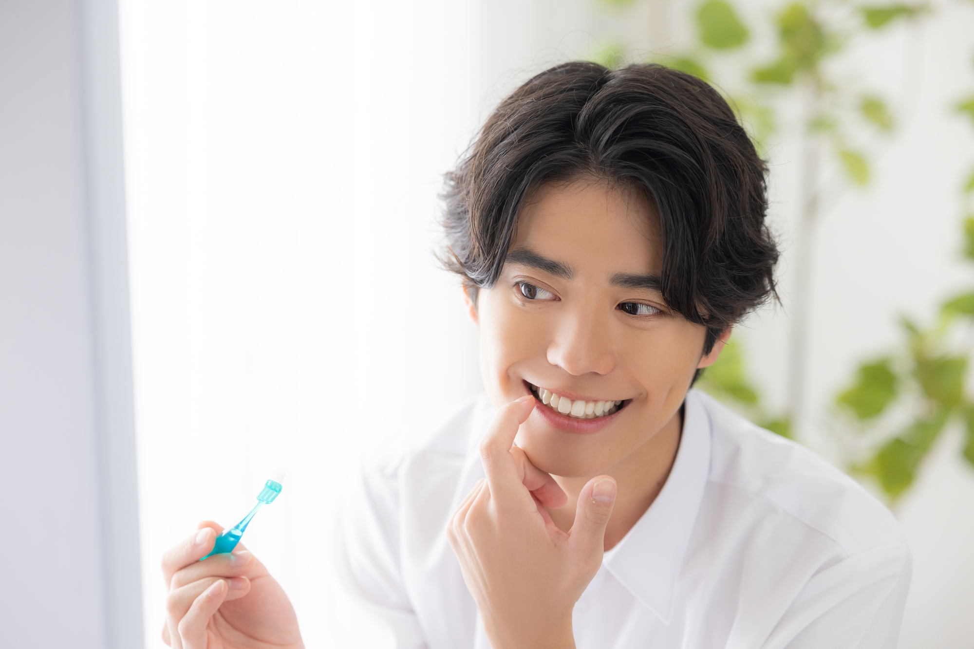 メンズにも増えてます！男性向け美容歯科のススメ