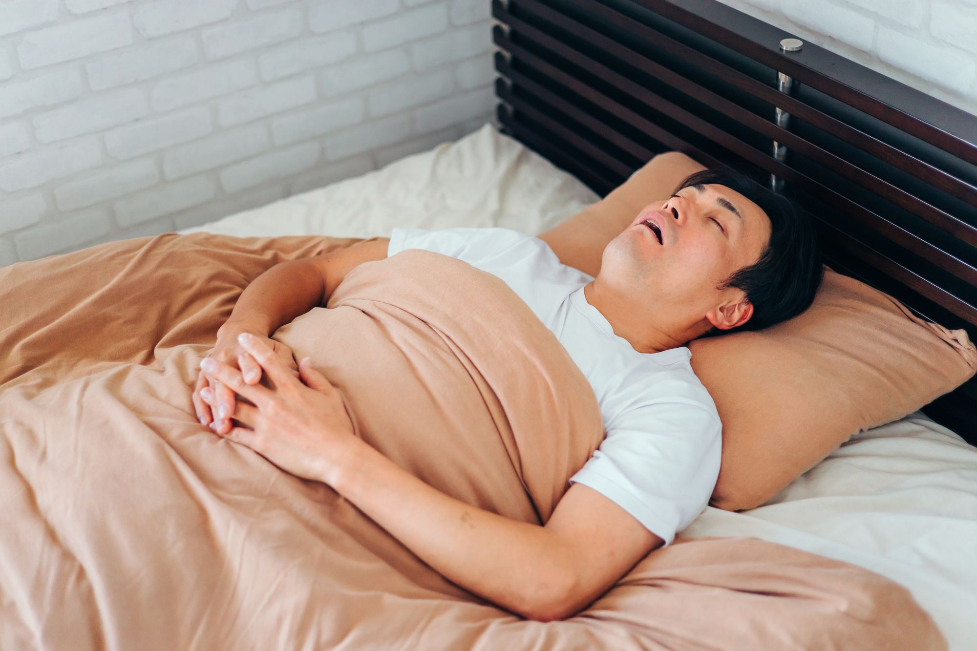 口呼吸が歯並びを崩す？鼻呼吸トレーニング入門