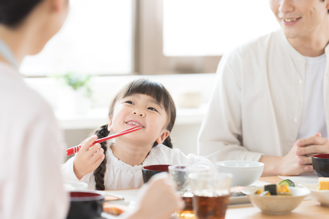 子どもの歯を守る食生活とは？噛む力を育てるメニュー例