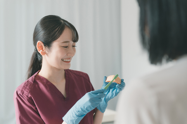 歯磨きの順番で効果は変わる？正しい磨き方を専門医が解説