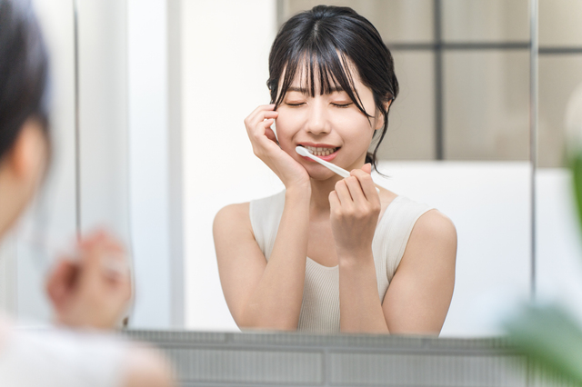 若い頃の歯科治療が今になって目立つ原因