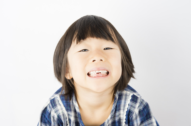 子どもの口元は何歳で決まる？顔立ちとの関係を解説