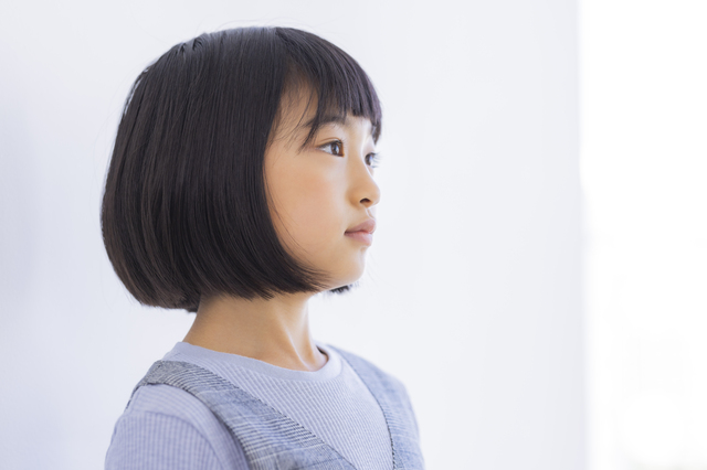 口元が出やすい子は将来どうなる？横顔への影響