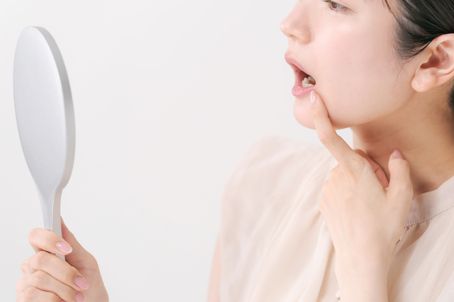 歯の形が気になる人へ 削らず整える方法はある？