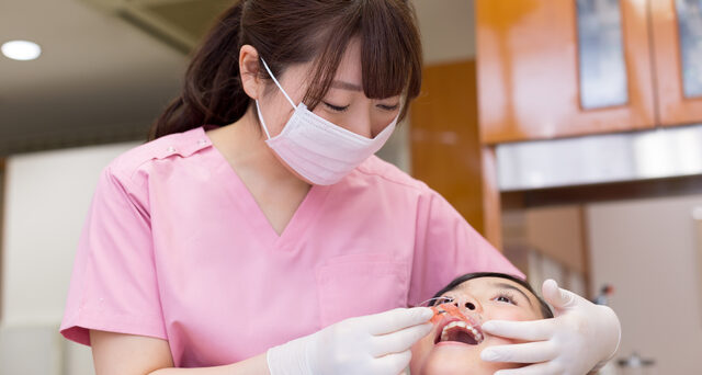 小児矯正は何歳から？後悔しないベストタイミング