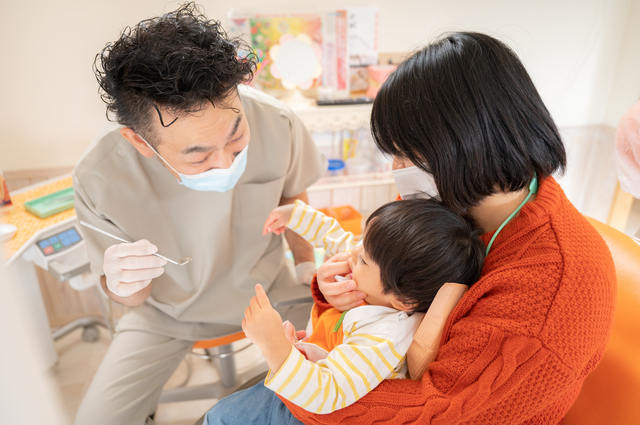 小児歯科と一般歯科の違い｜どちらに通うべき？